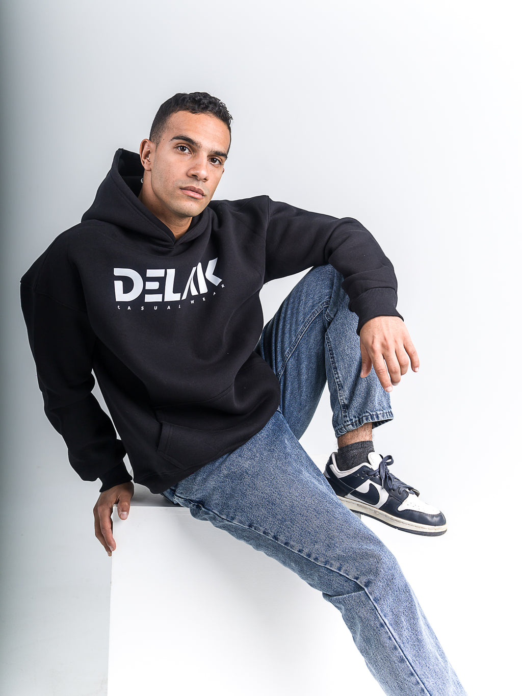 Black "Signature" Oversized Hoodie