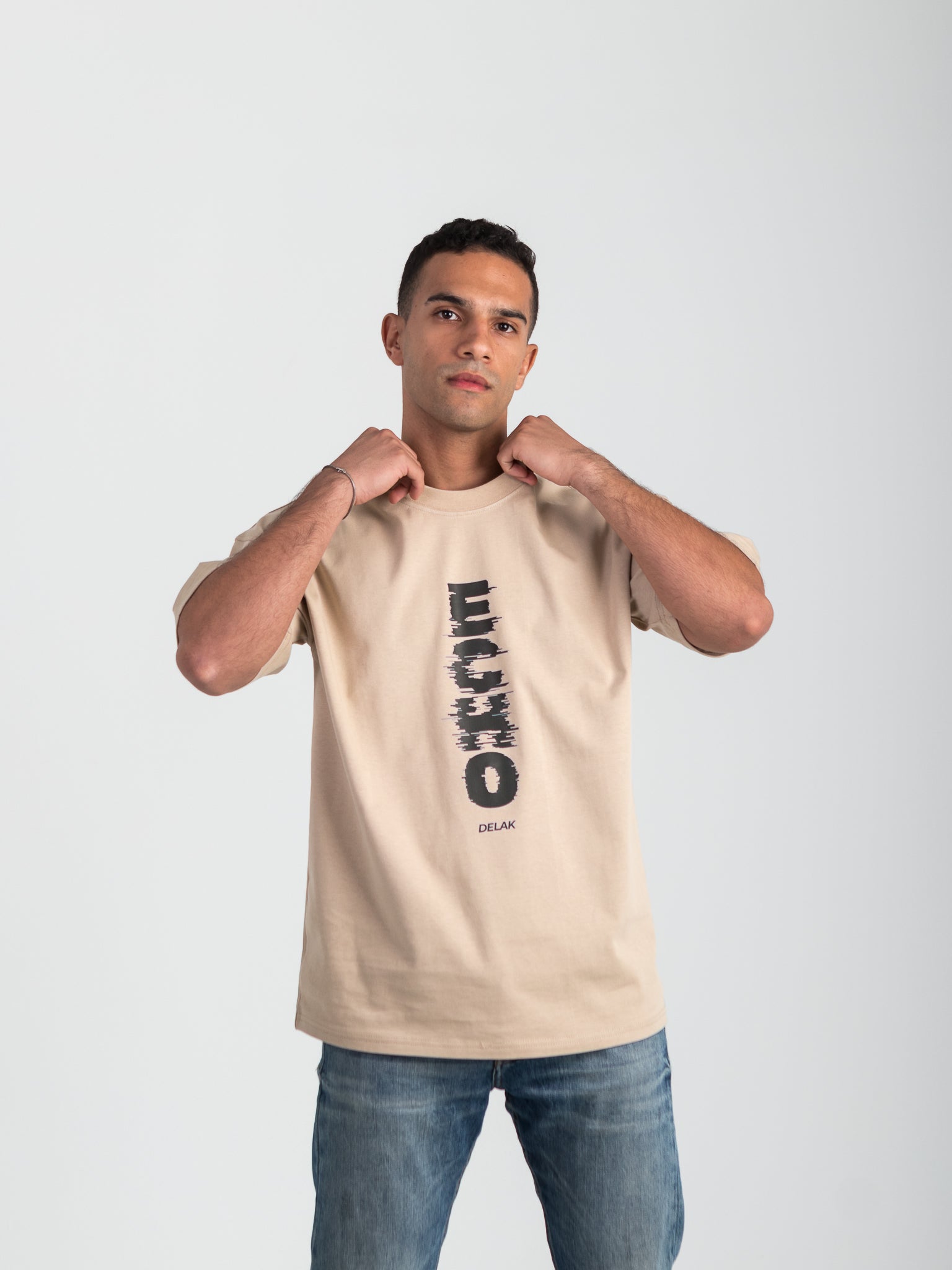 Delak “Echo” Oversized Tee